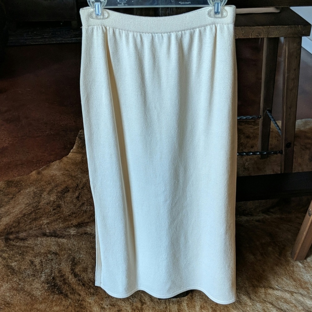 St. John Evening by Marie gray skirt